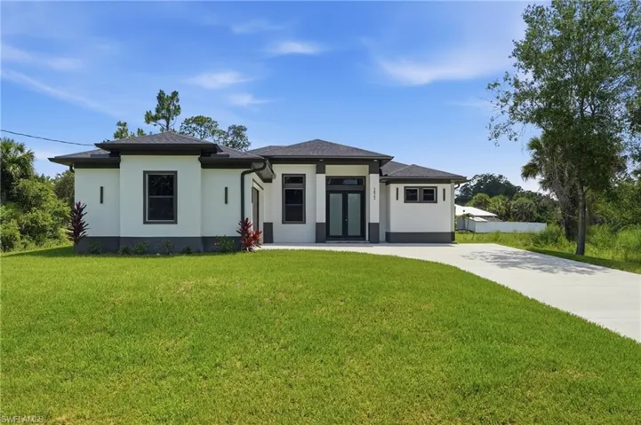 3823 Heyburn St, Fort Myers, Florida 33905