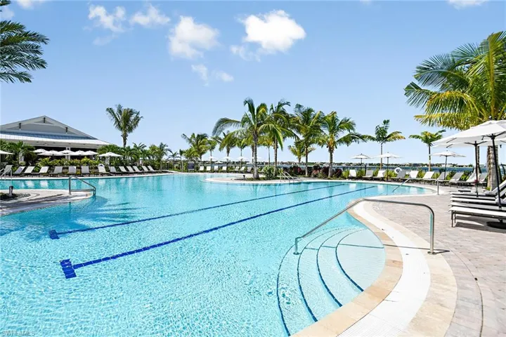 Esplanade Lake Club