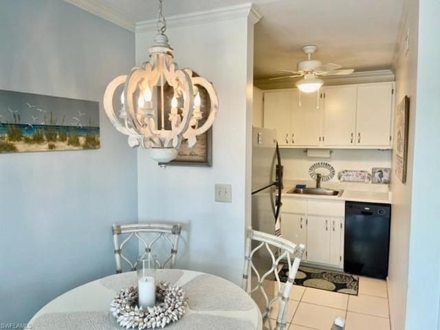 Kitchen with dishwasher