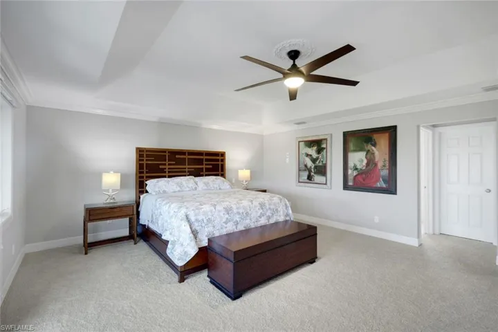 1111 Schooner Pl, Sanibel, Florida 33957