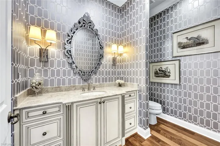 Pool bath/powder room