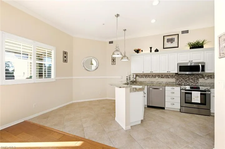 Enough space for a kitchen table or barstools at the counter