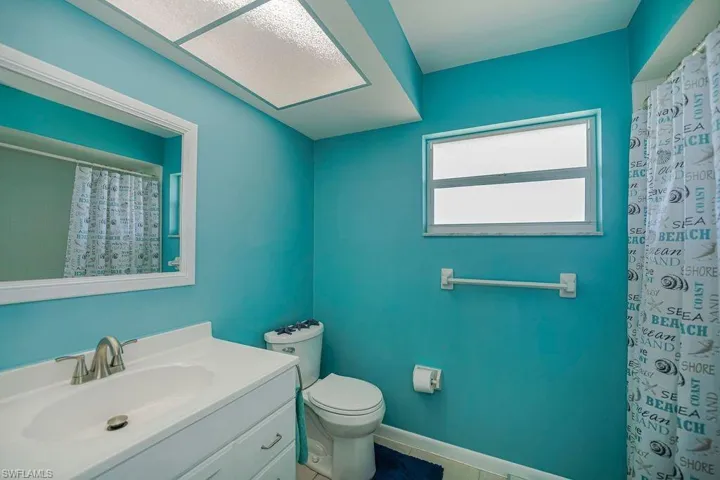 917 Se 35th St, Cape Coral Fl 33904