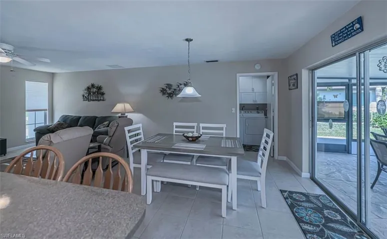 917 Se 35th St, Cape Coral Fl 33904