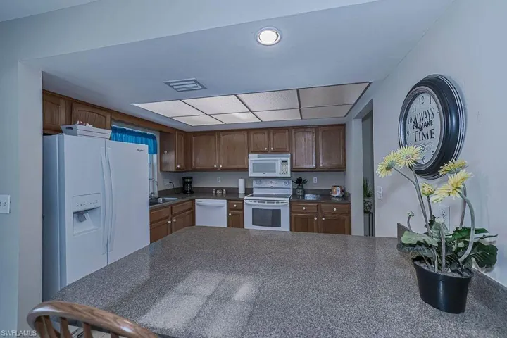 917 Se 35th St, Cape Coral Fl 33904