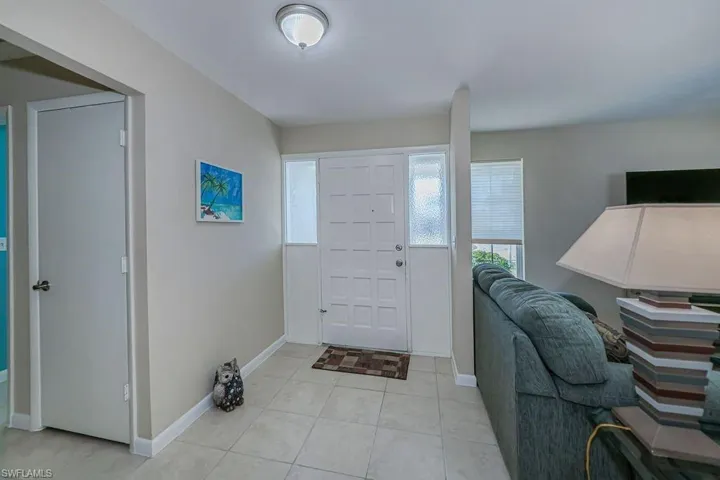 917 Se 35th St, Cape Coral Fl 33904