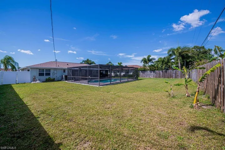 917 Se 35th St, Cape Coral Fl 33904