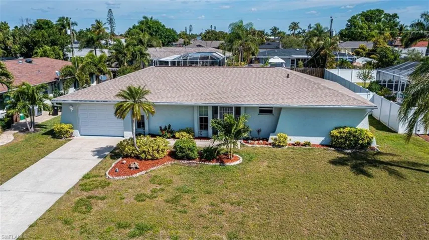 917 Se 35th St, Cape Coral Fl 33904