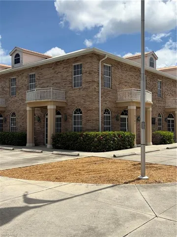 4707 Enterprise Ave 3 A+b, Naples, Florida 34104