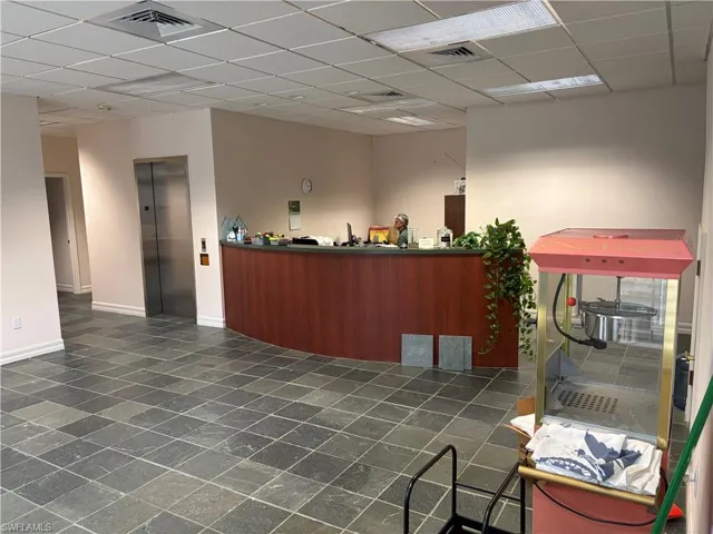 4707 Enterprise Ave 3 A+b, Naples, Florida 34104