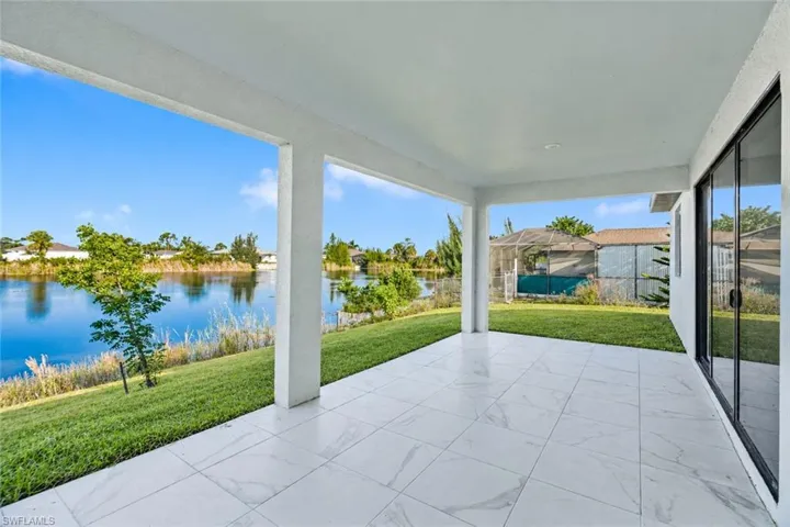 3340 Ne 19th Ave, Cape Coral, Florida 33909