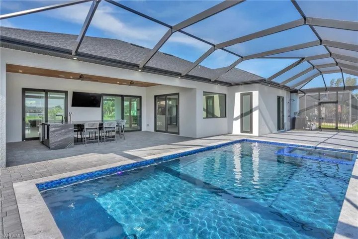 1227 Sw 37th St, Cape Coral, Florida 33914