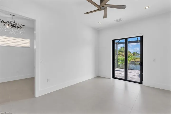 1227 Sw 37th St, Cape Coral, Florida 33914