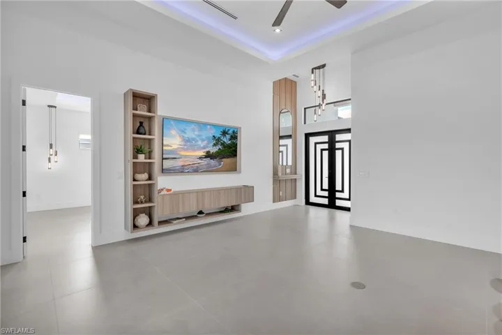 1227 Sw 37th St, Cape Coral, Florida 33914