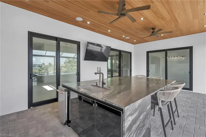 1227 Sw 37th St, Cape Coral, Florida 33914