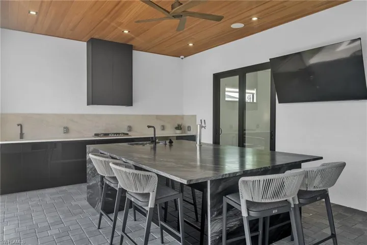 1227 Sw 37th St, Cape Coral, Florida 33914