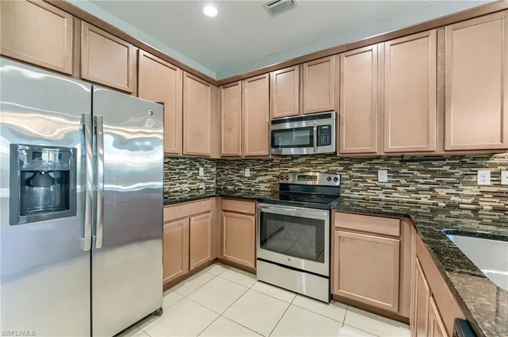 4084 Wilmont Pl, Fort Myers, Florida 33916
