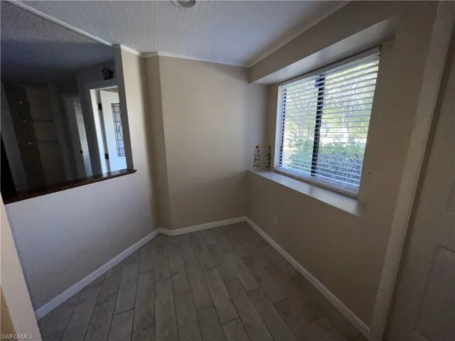 Breakfast nook