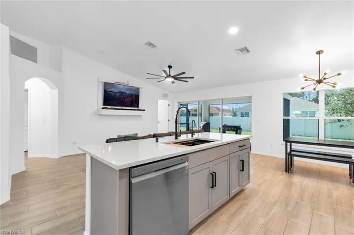 2830 Tropicana Pkwy W, Cape Coral, Florida 33993