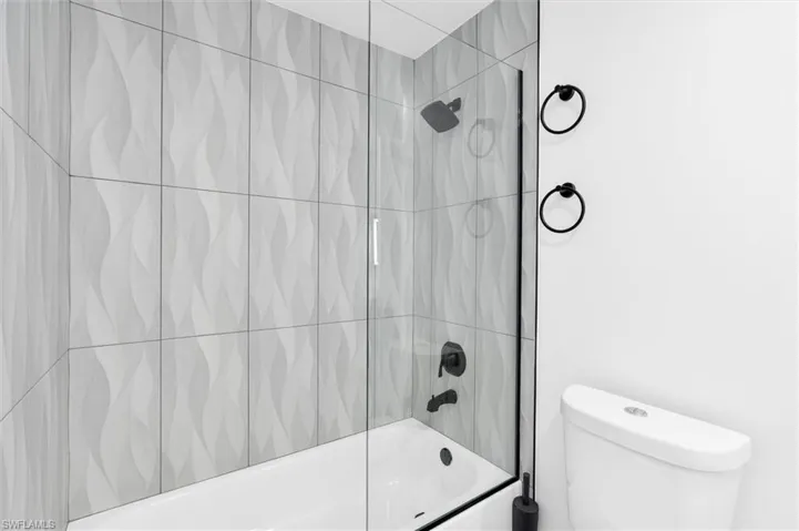 2830 Tropicana Pkwy W, Cape Coral, Florida 33993