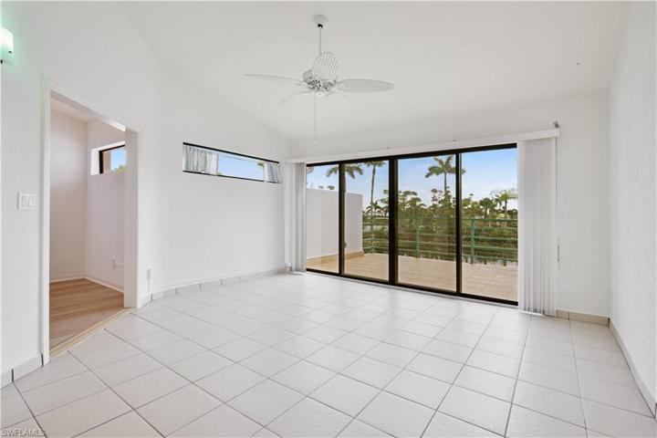 FLORIDA ROOM