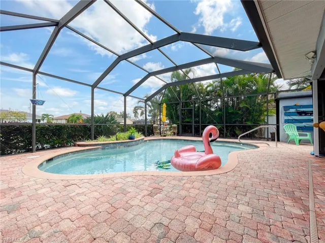 Massive Lanai and pool area