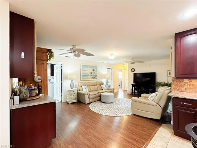 1311 Se 16th St, Cape Coral Fl 33990