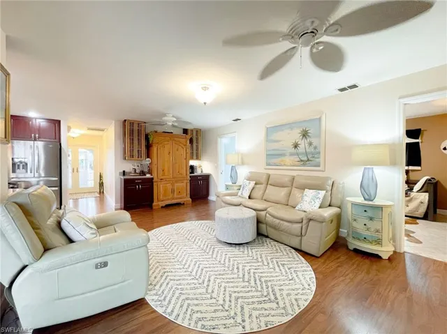 1311 Se 16th St, Cape Coral Fl 33990