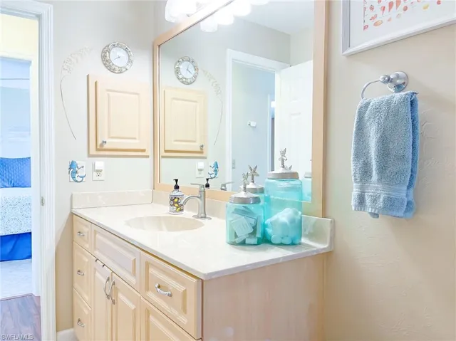 1311 Se 16th St, Cape Coral Fl 33990