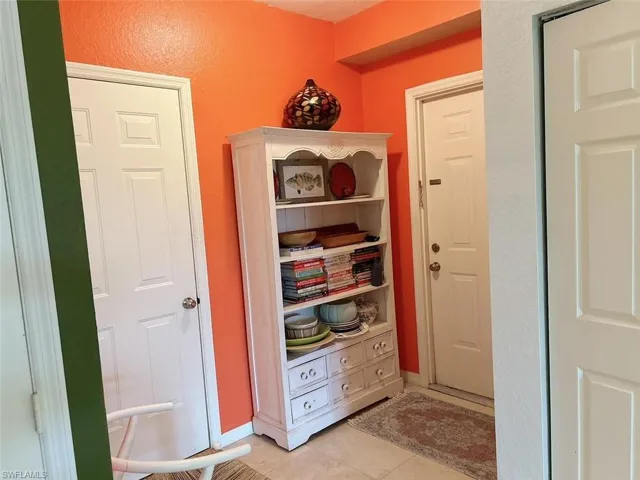 Entry landing