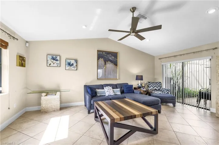 9141 SW 22nd  ST, Boca Raton, FL 33428