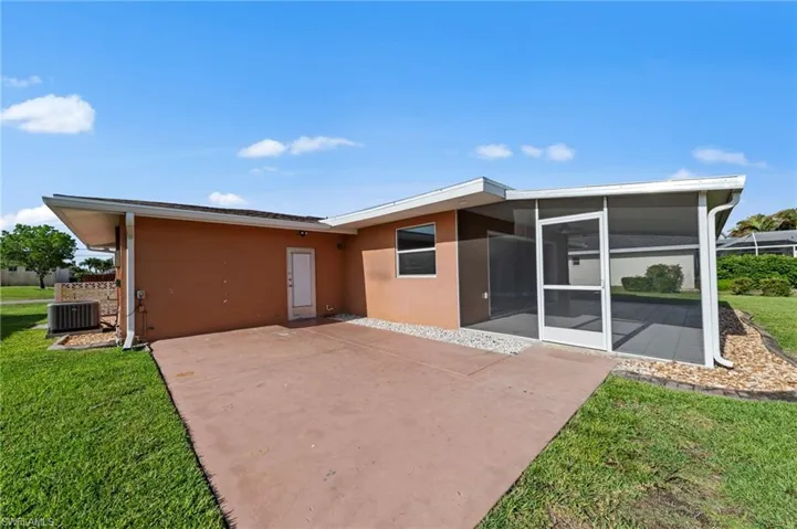 167 Sw 53rd St, Cape Coral, Florida 33914