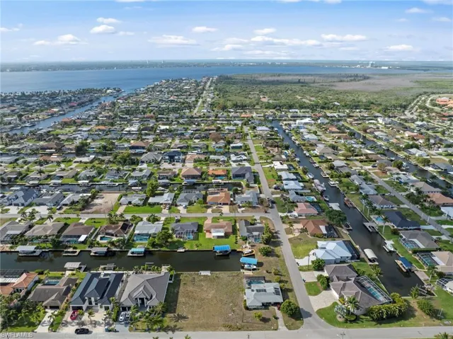 167 Sw 53rd St, Cape Coral, Florida 33914