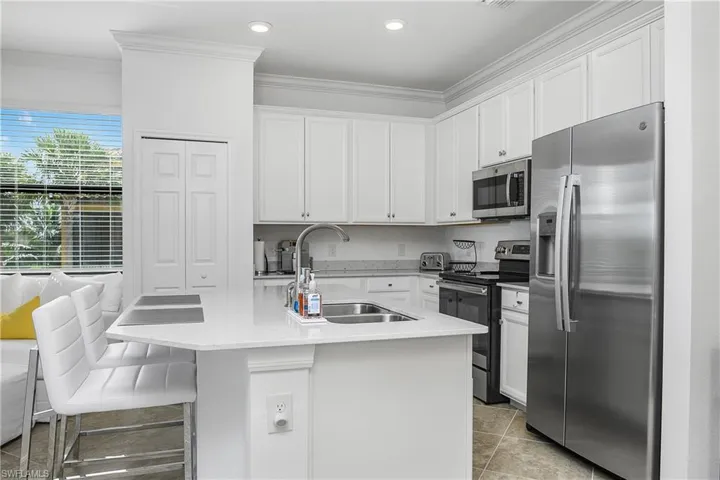 9584  Trevi  CT, Naples, FL 34113
