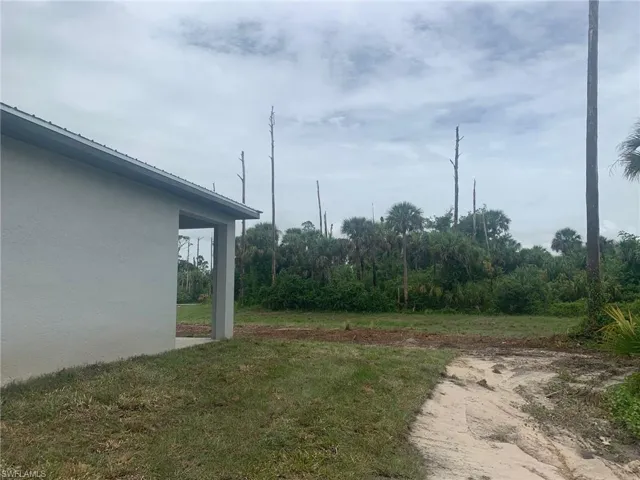 rear view of preserve