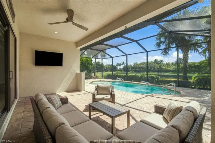 4118 Raffia Dr, Naples, Florida 34119