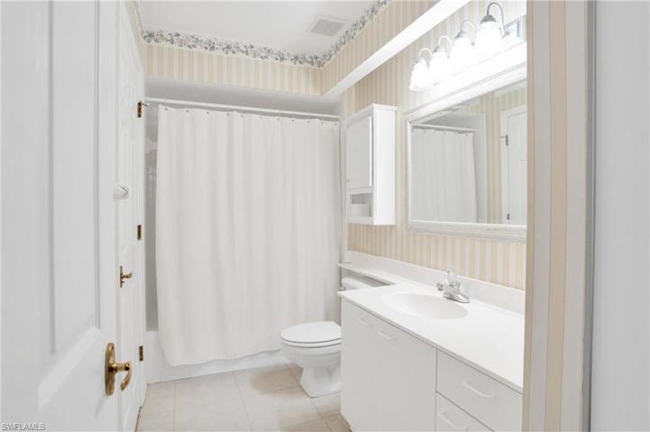 2nd Bedroom guest bath