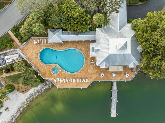 Club House Pool