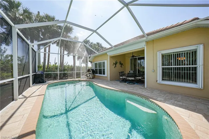 2457 Anguilla Dr, Cape Coral, Florida 33991