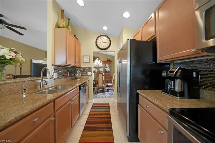 2457 Anguilla Dr, Cape Coral, Florida 33991