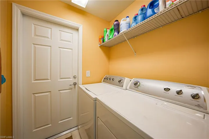 2457 Anguilla Dr, Cape Coral, Florida 33991