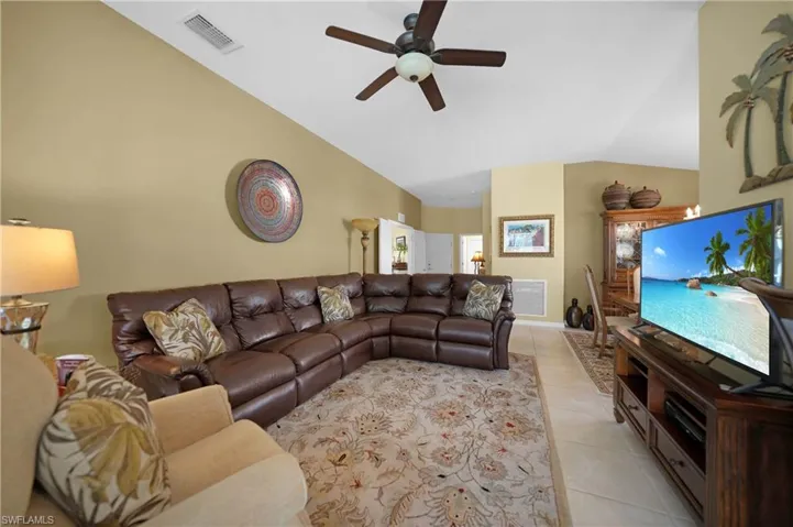 2457 Anguilla Dr, Cape Coral, Florida 33991