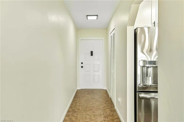 616 Se 14th Ter 201, Cape Coral, Florida 33990
