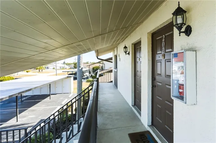 616 Se 14th Ter 201, Cape Coral, Florida 33990
