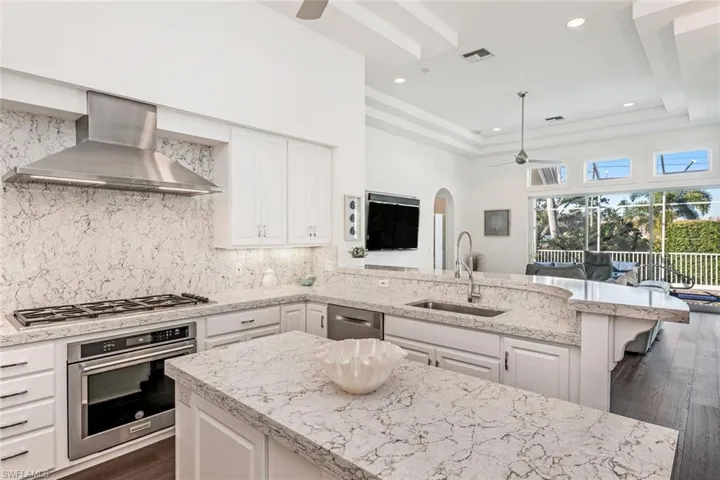 2540 Half Moon Walk, Naples, Florida 34102