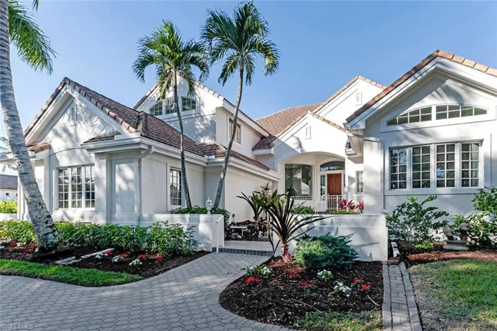 2540 Half Moon Walk, Naples, Florida 34102