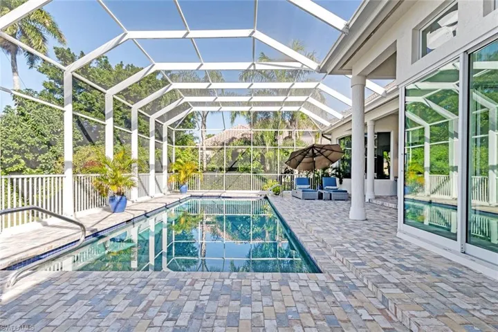 2540 Half Moon Walk, Naples, Florida 34102