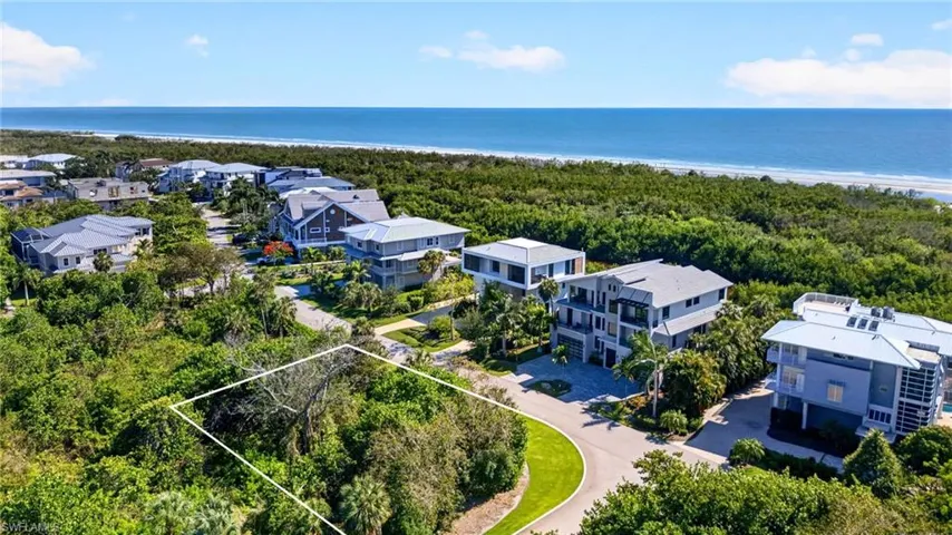 707 Waterside Dr, Marco Island, Florida 34145
