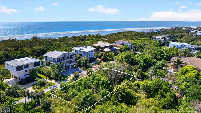 707 Waterside Dr, Marco Island, Florida 34145