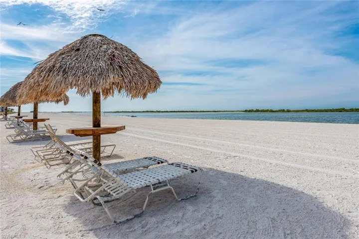 707 Waterside Dr, Marco Island, Florida 34145